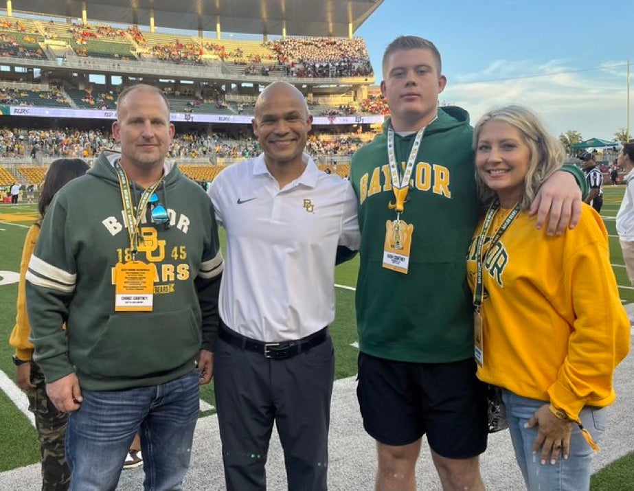 Offensive tackle Kash Courtney commits to Baylor