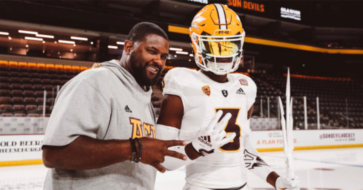 Arizona top-10 recruit Carter touts relationship with ASU DL coach Amey