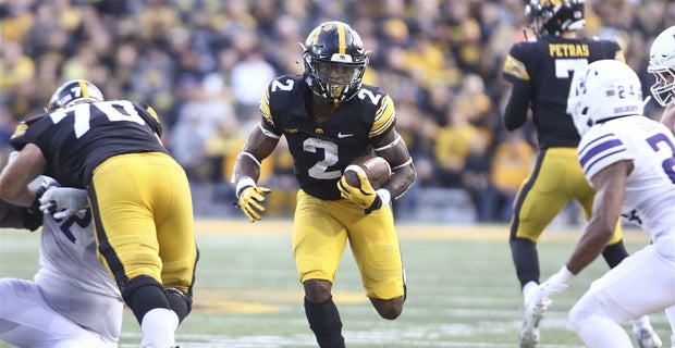 Top 10 returning running backs in college football for the 2023