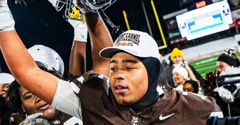 Illinois offensive tackle Chase Clark eager for this weekend’s Oklahoma State official visit