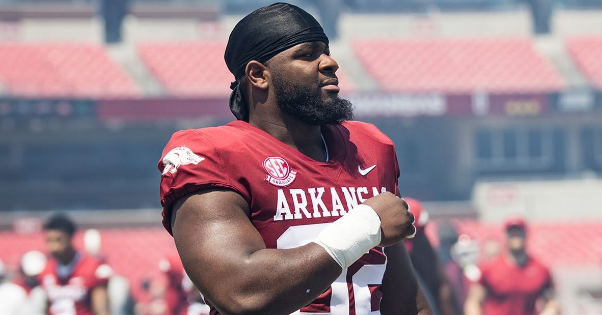 Arkansas defensive line has potential and depth