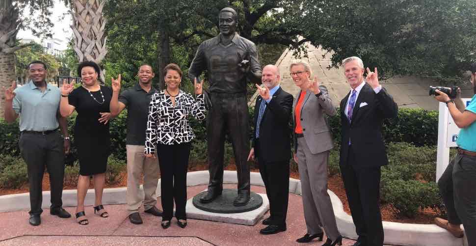 Lee Roy Selmon Statue - Tampa Hillsborough Expressway Authority