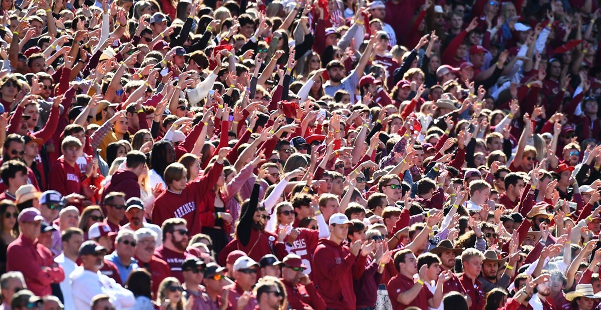 POLLS Arkansas at LSU, score, predictions, top performers