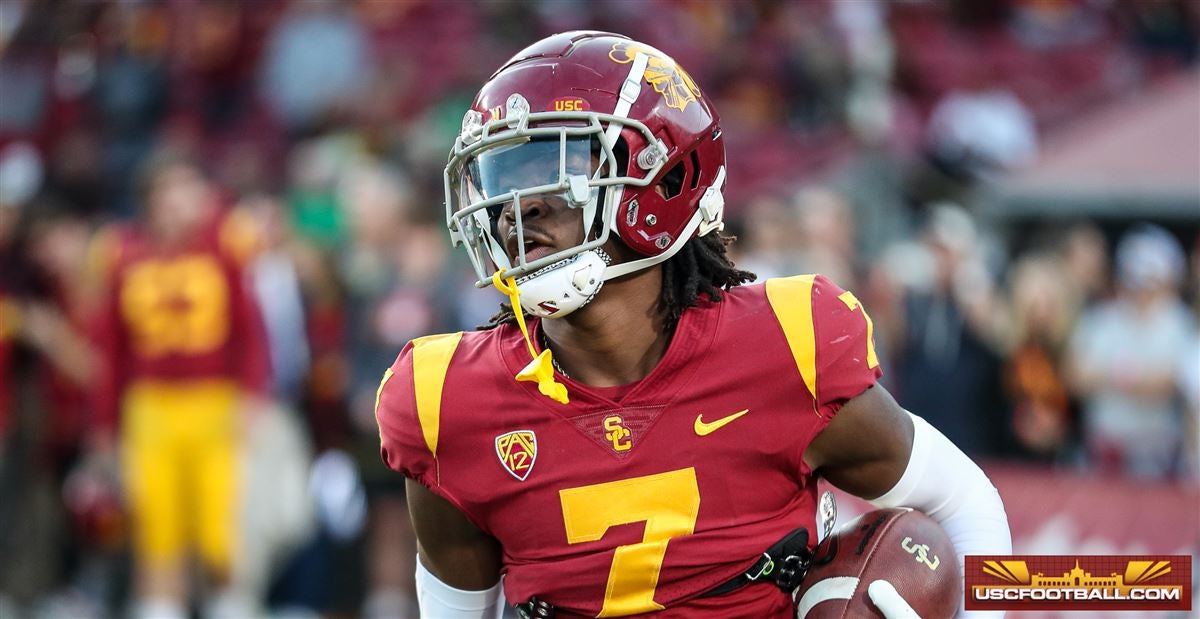 2022 PFF College All-America Team: USC QB Caleb Williams, Texas RB