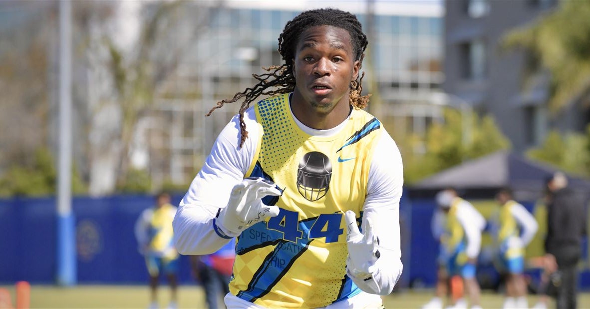Bruins' intense energy wows touted DB Dillon Davis on spring practice visit