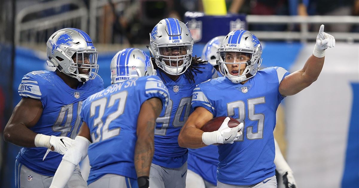 What channel are the Detroit Lions playing on today