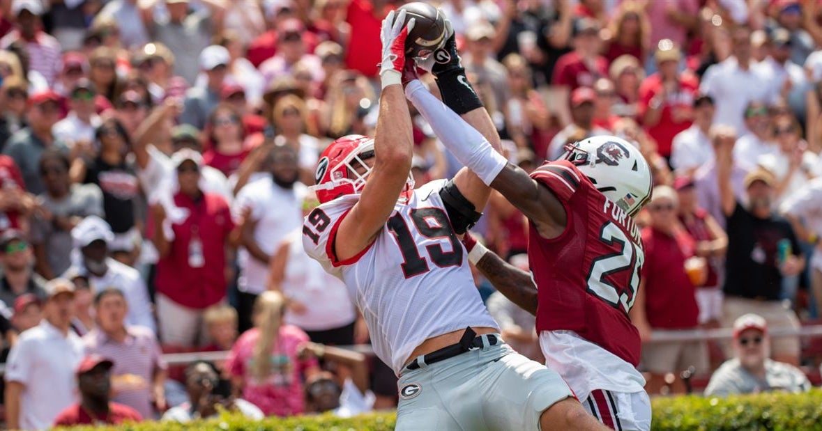 football Brock Bowers named SEC Offensive Player of the Week