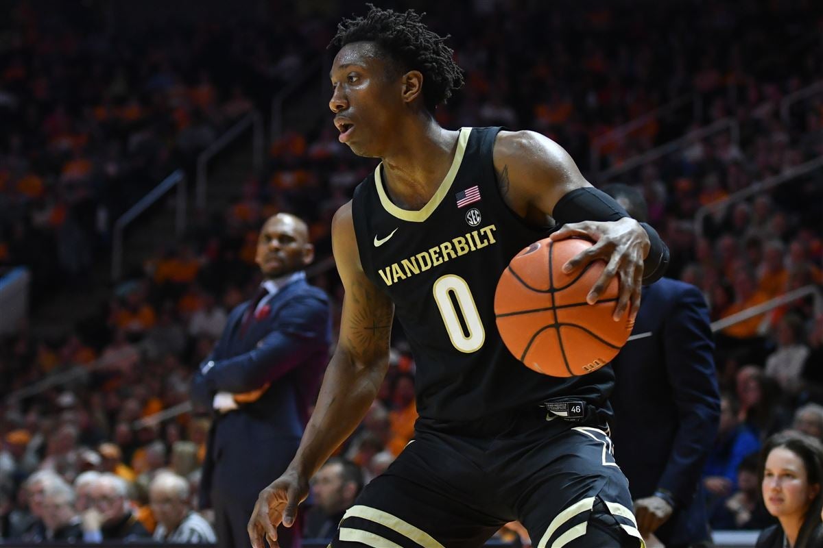 Vanderbilt's Saben Lee signs with agent, will stay in NBA Draft