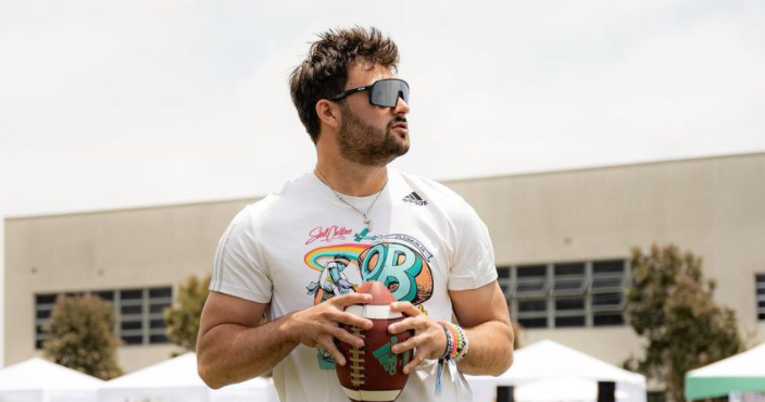 Sam Howell Acts as Counselor at Elite Quarterback Camp Sam Howell Acts as Counselor at Elite Quarterback Camp