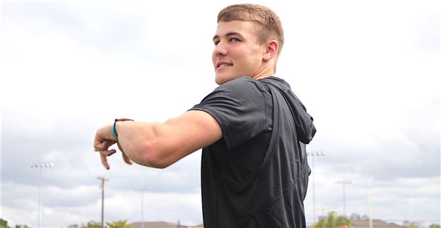 Watch Clemson Qb Hunter Johnson Working At The Qb Retreat