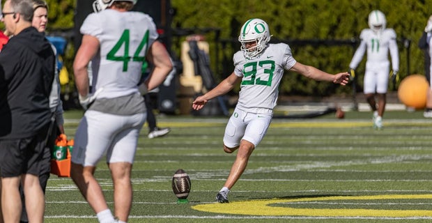 Oregon announces green and white team rosters for Spring Game