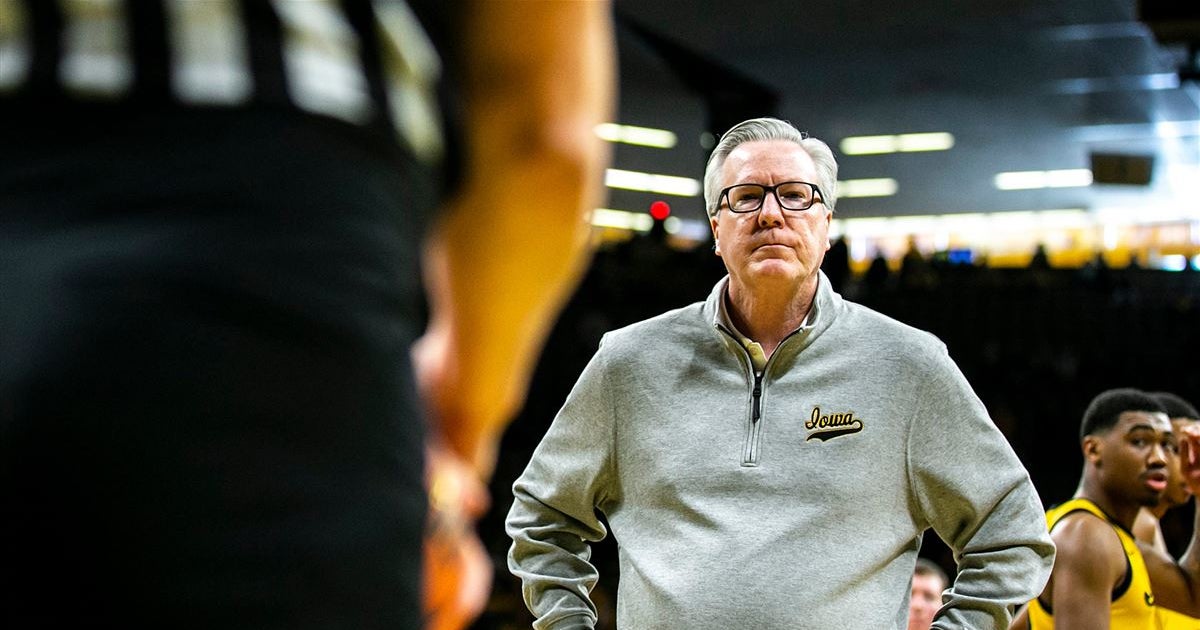 Hawkeyes take down Michigan State, two games remaining in regular season Hawkeyes take down Michigan State, two games remaining in regular season