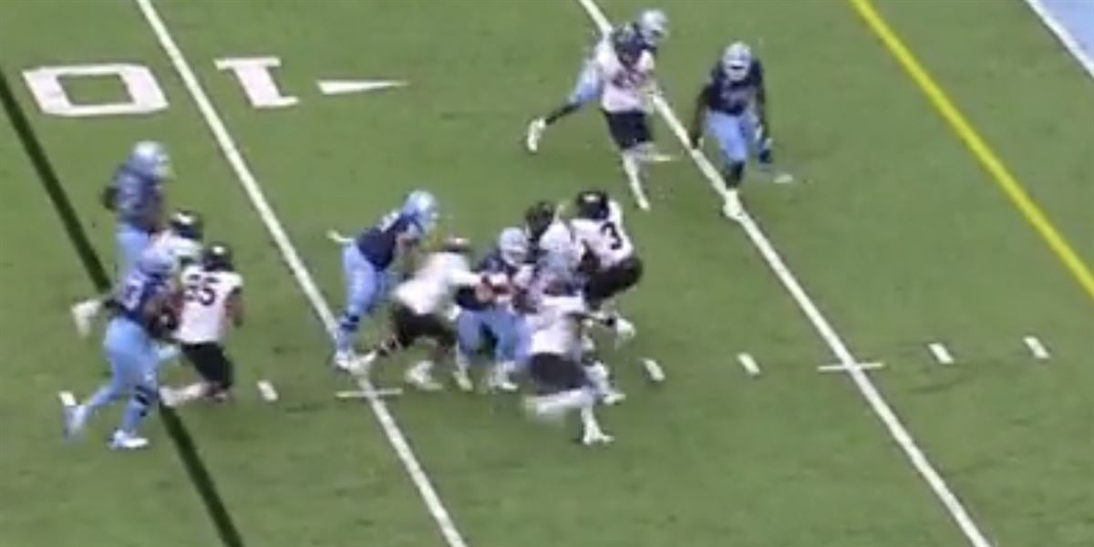 North Carolina vs. Wake Forest football Tar Heels QB Sam Howell scores