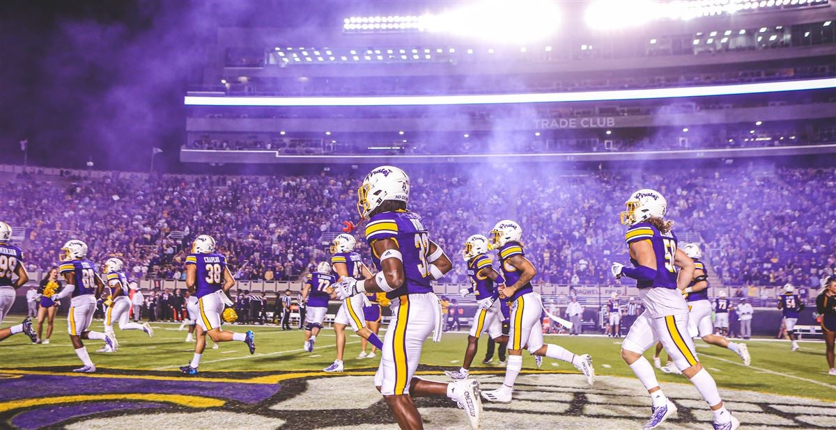 East Carolina Stymies UCF, 34-13