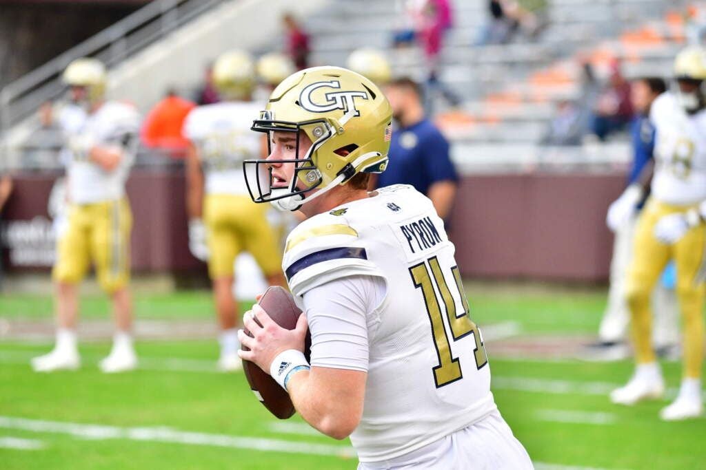 Zach Pyron Executes Georgia Tech Gameplan Leading to 4th Quarter Comeback