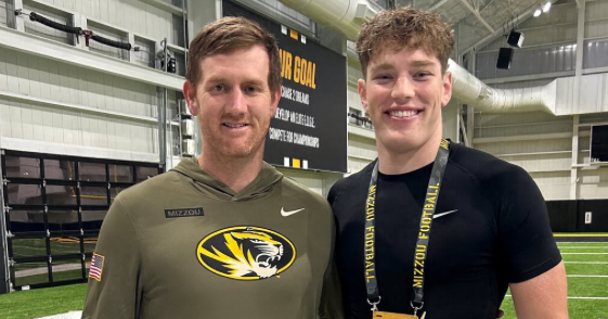 2027 TE target Jackson Ballinger checks out Missouri