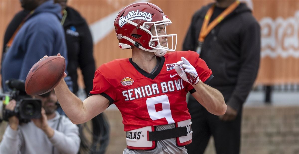 Former Husky QB Jake Haener thinks he'll 'stack up with some of the top  guys' at NFL combine