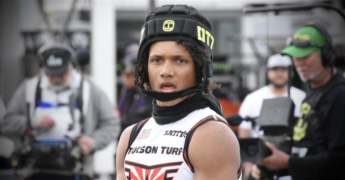 Productive 2025 Wideout Dezmen Roebuck Commits To Washington On