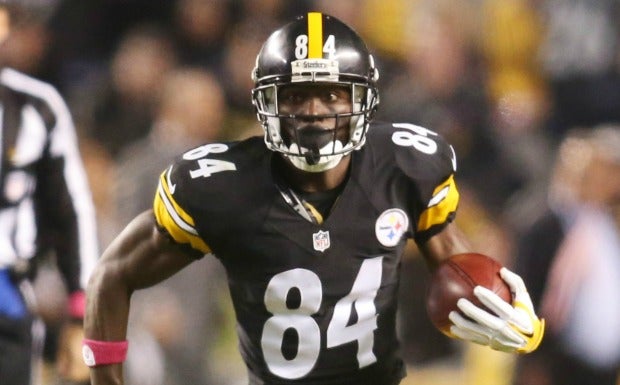 One For The Record Books: Antonio Brown Erupts For Record-Setting  Performance Against Raiders In 2015 - Steelers Depot