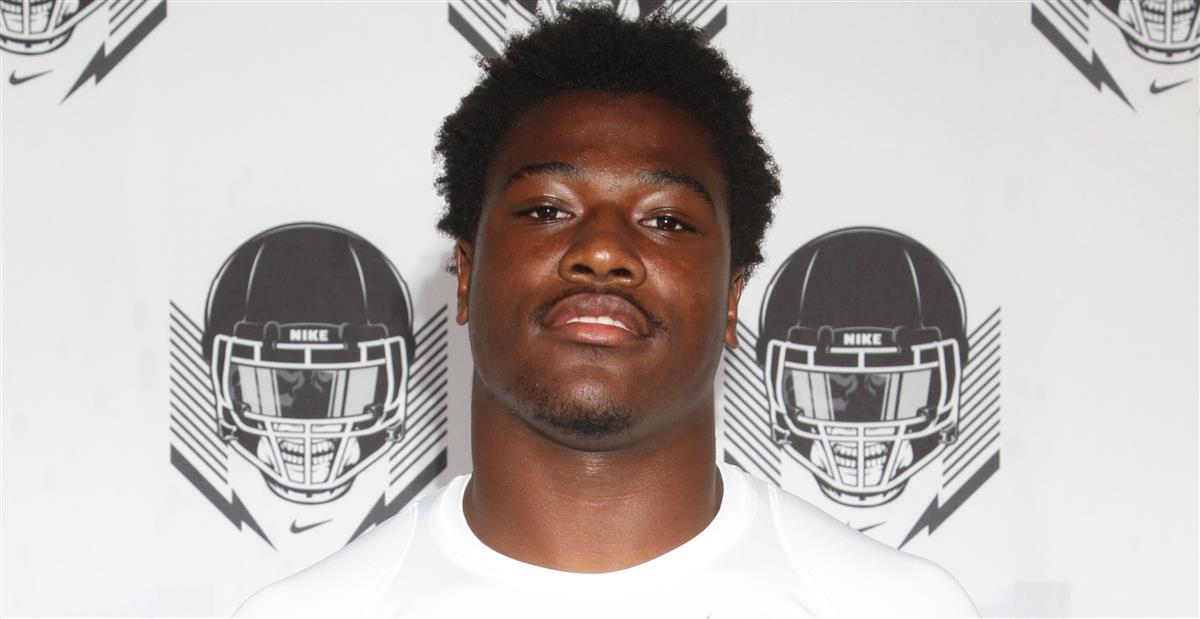 Trey Sanders Profile Photos