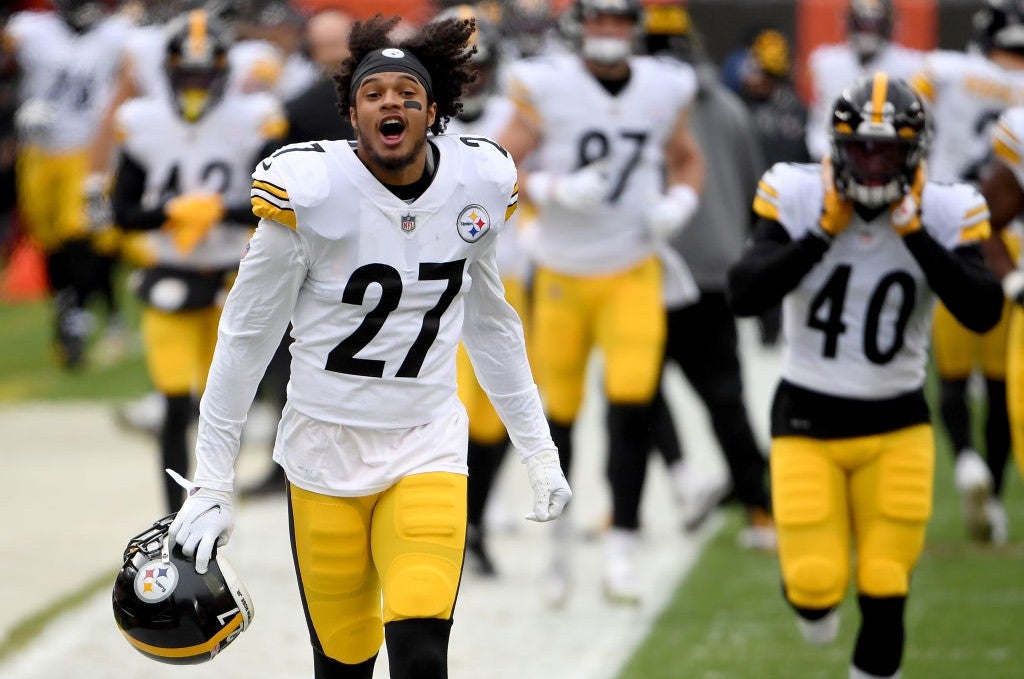 Steelers re-sign Marcus Allen for 3rd year after late-season promotion 