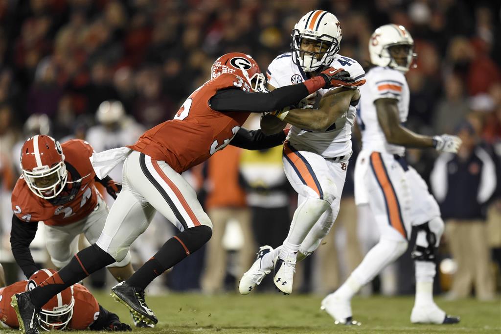 Cameron Artis-Payne's long, winding road to college football lands running  back at Auburn 