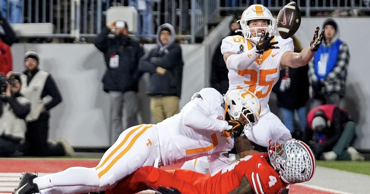 Season PFF grades, snap counts for Tennessee football’s defense