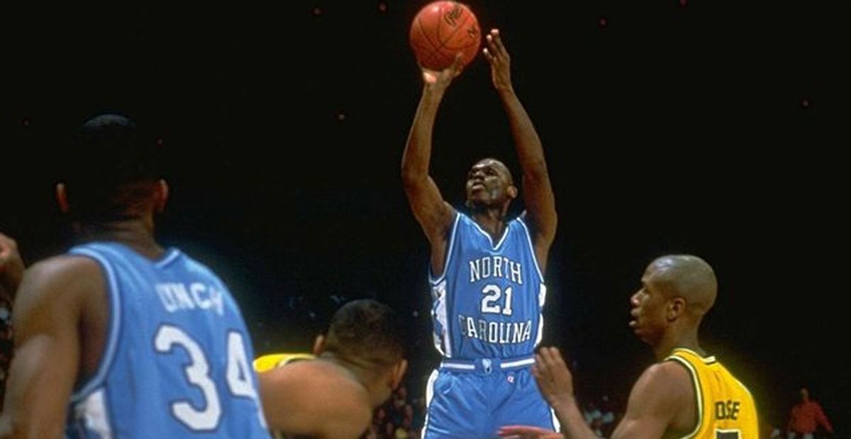 NBA Legends Profile: Bob McAdoo - Tar Heel Times - 9/15/2021