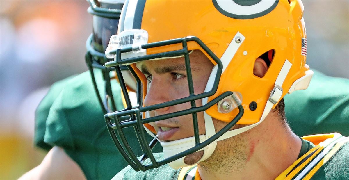 I won a Packers game worn helmet at the Sunday night game. The FedEx guy  just delivered it. : r/GreenBayPackers