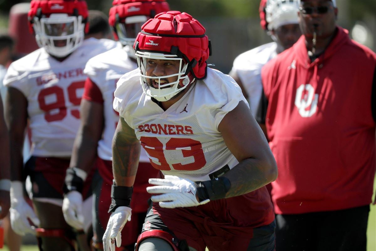 Oklahoma Football: DeMarco Murray on the talent of running back group