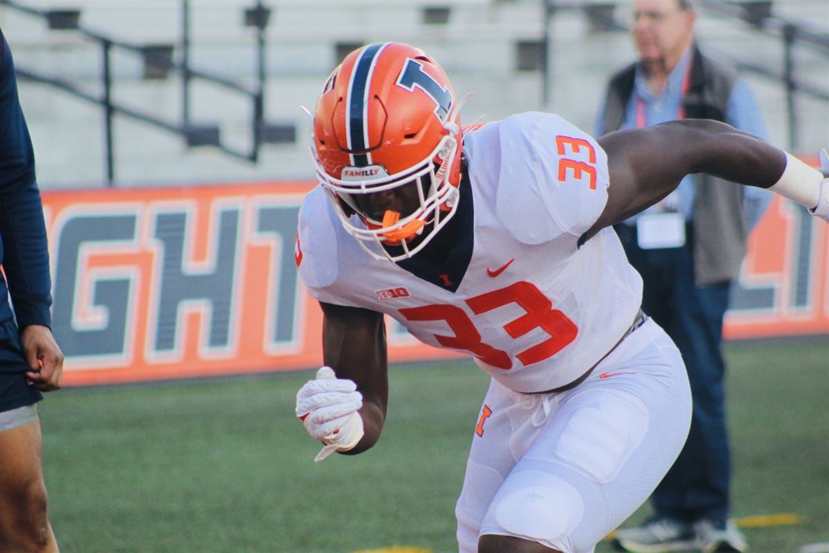 Illini football training camp: outside linebacker Seth Coleman