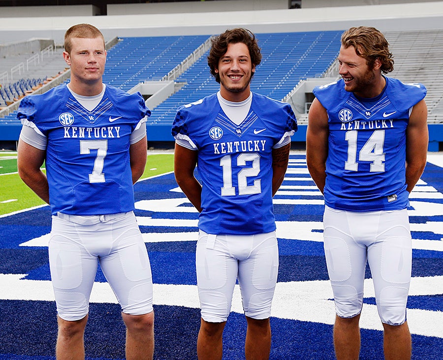 Boston College QB Patrick Towles dedicates 2016 season to Harambe