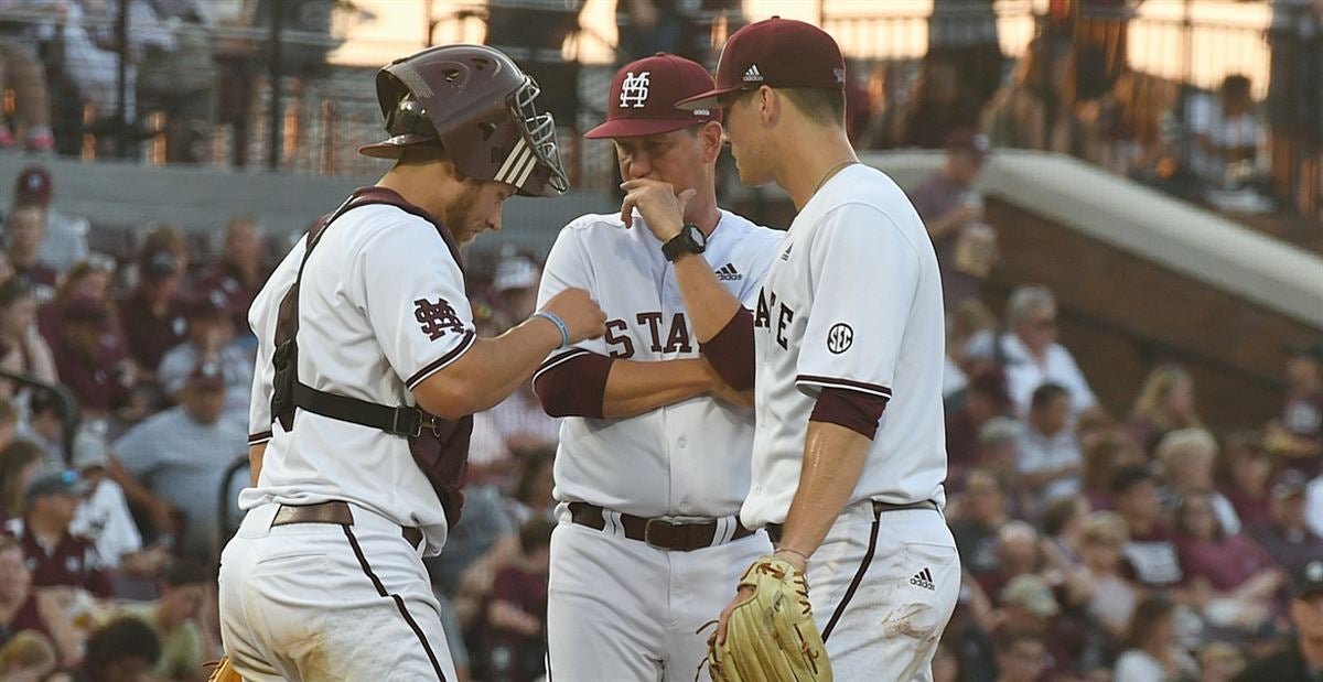 Foxhall relieved of duties as Diamond Dog pitching coach