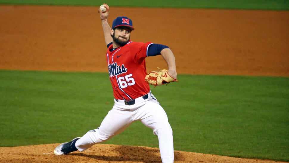 Auburn baseball evens series with top-ranked Florida thanks to