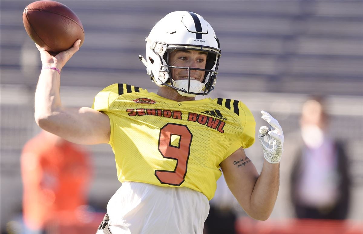 trace-mcsorley-baltimore-quarterback