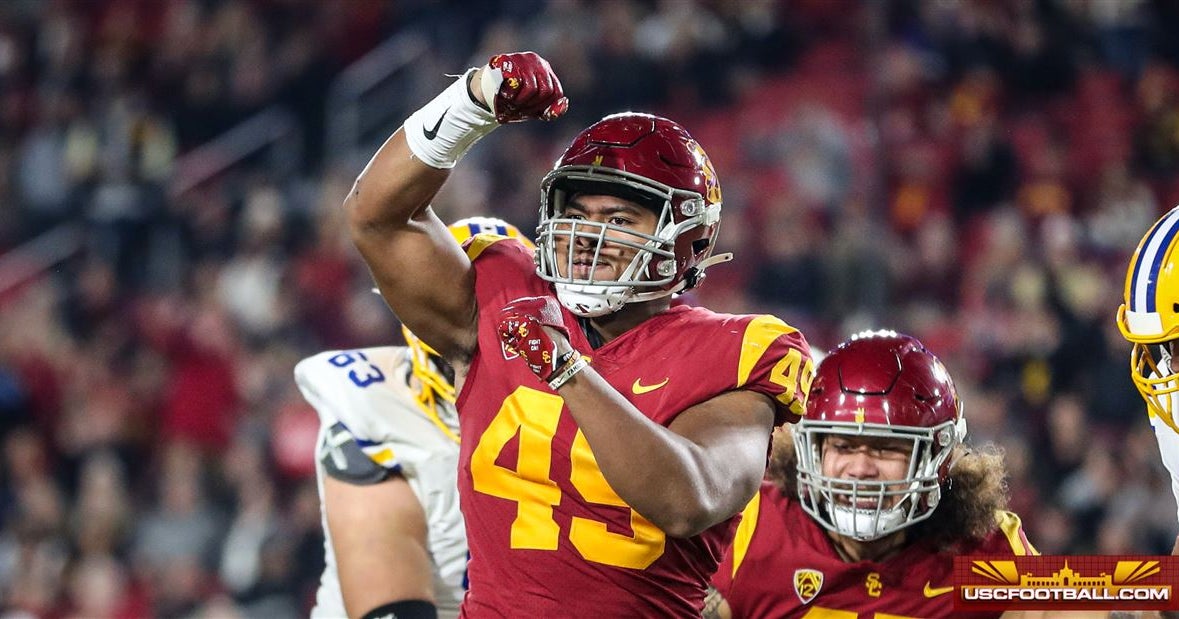 Usc Dl Tuli Tuipulotu Named Pac 12 Defensive Player Of The Year 8107