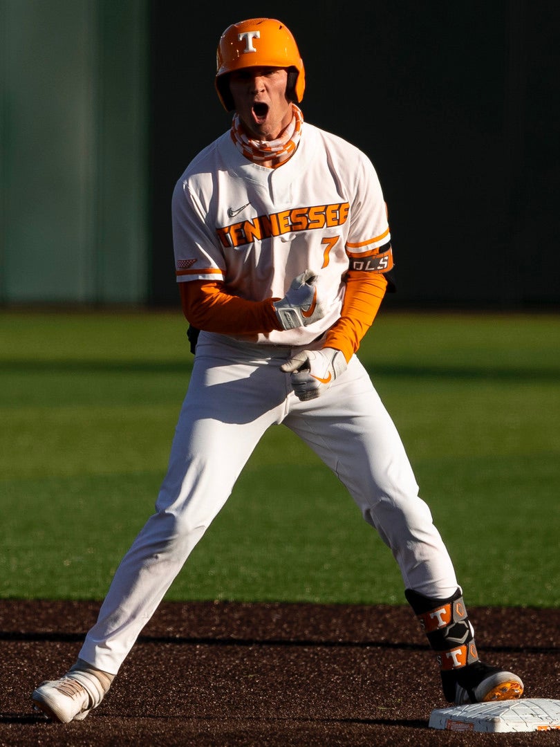 Unassuming, unimposing Rucker a symbol of No. 4 Vols' rise