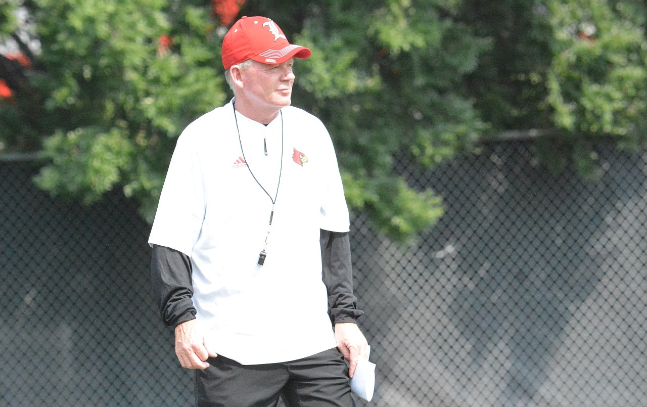 Louisville coach Bobby Petrino is seen as expert in offseason