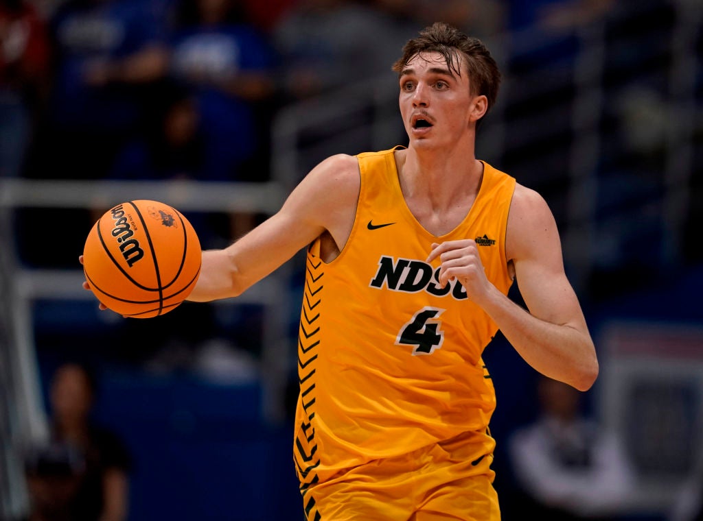 Pros And Cons For No 3 Transfer Grant Nelson s Final Four Schools