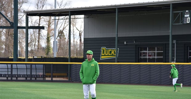 Walk-Off Win Gives Ducks Series Sweep - University of Oregon Athletics