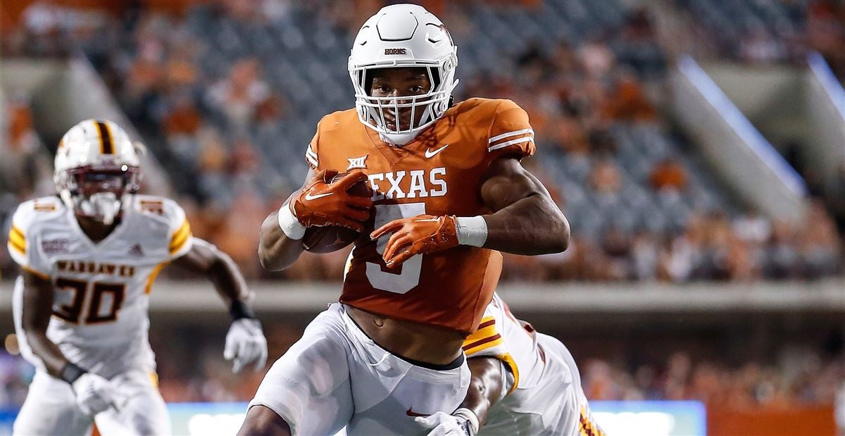 Longhorns Daily News: Texas' Bijan Robinson is a finalist for the