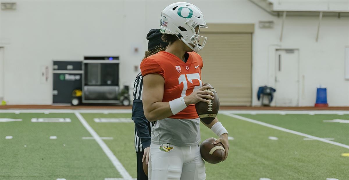 Oregon Commit Ty Thompson Dominates Elite 11 QB Showcase, Named Best  Performer by Rivals and 247Sports - 750 The Game