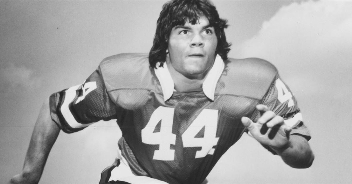 Looking back at the Georgia Bulldogs with the most tackles in a season
