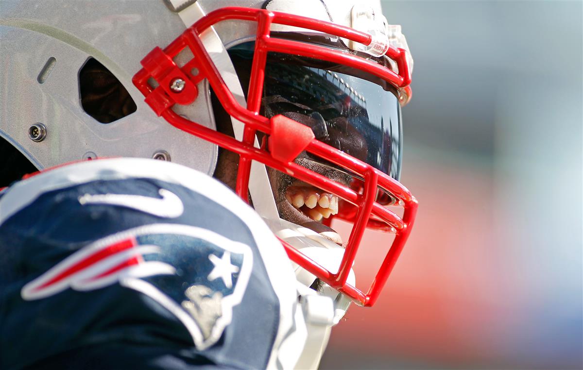 Patriots Gridiron News: LeGarrette Blount Focused on Winning