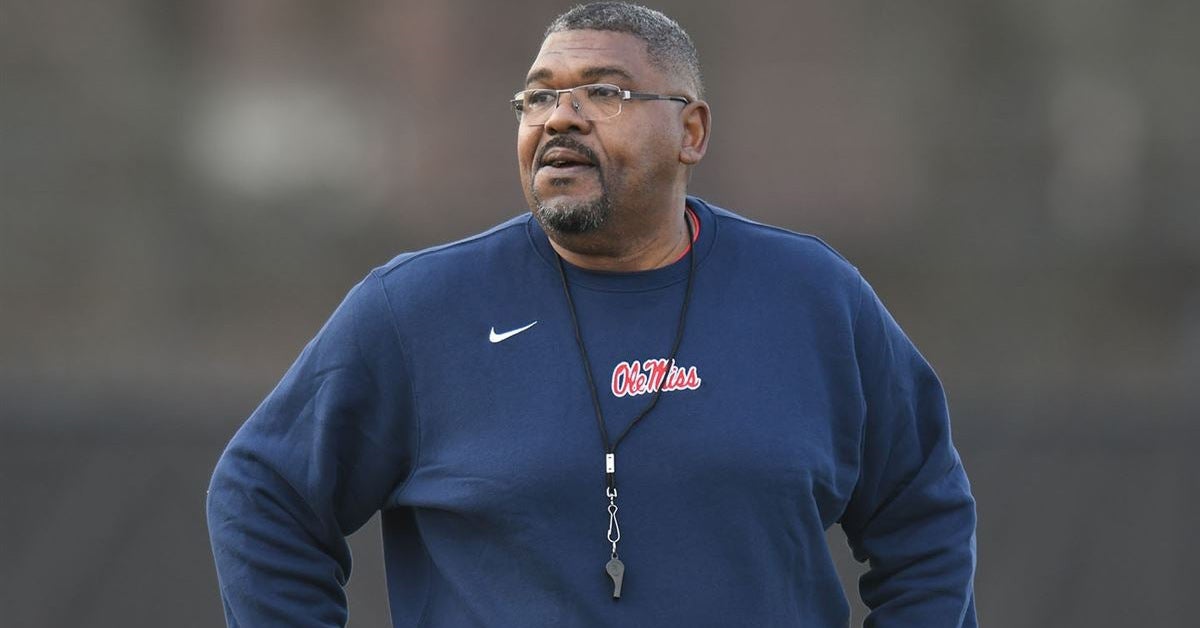Jacksonville State OC Calvin Magee suffers 'serious' heart attack, per ...