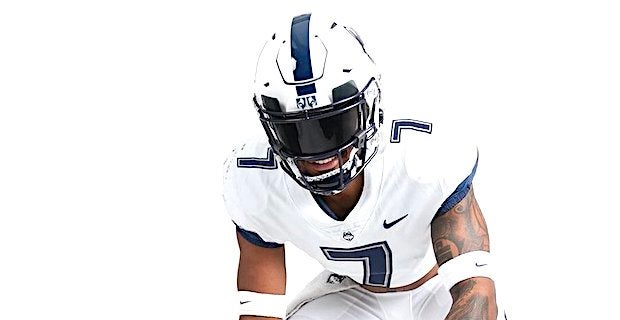 Former Washington DB Zakhari Spears commits to Connecticut - Vimarsana News