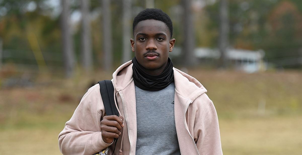 COMMIT: Illini land three-star JUCO cornerback Kaleb Patterson - Vimarsana News