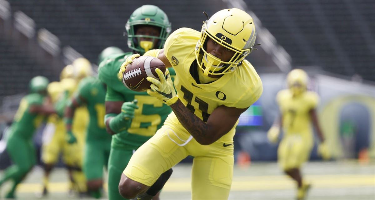 Ten Breakout Oregon Offensive Players To Watch This Fall