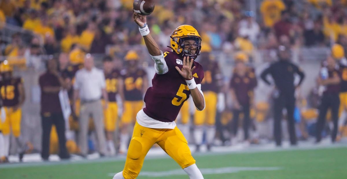 ASU QB Jayden Daniels, WR Brandon Aiyuk pick up national honors