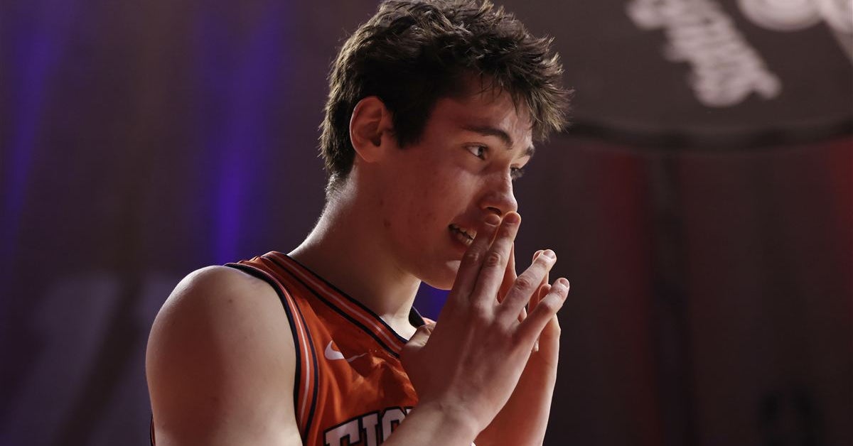 Player Grades: Illini freshmen battle but veterans struggle in 84-70 loss to No. 3 Michigan - 247Sports image